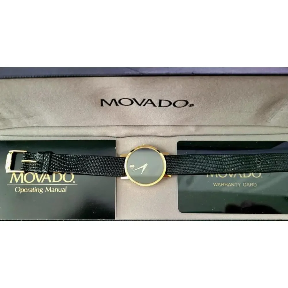 Movado Swiss‎ Museum Classic 87.45.882 18 With Box and Papers
